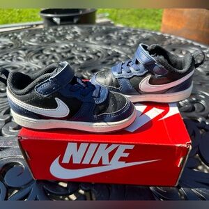 Nike Kids' Sneakers in Black and Navy
